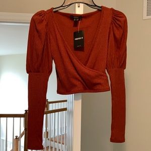 Puff sleeve crop top